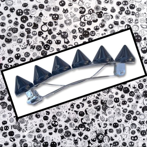 Handmade Accessories - Black Spike Hair Clip